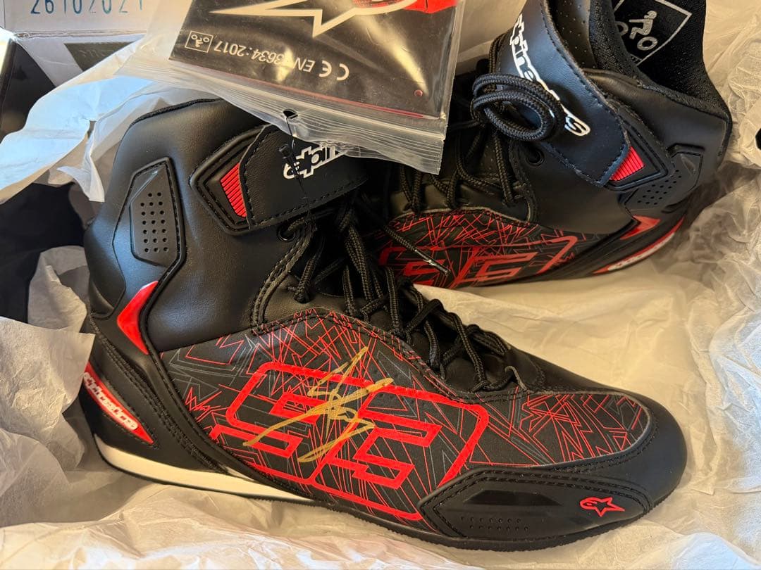 Alpinestars マルク・マルケス直筆サイン入りライディングシューズ