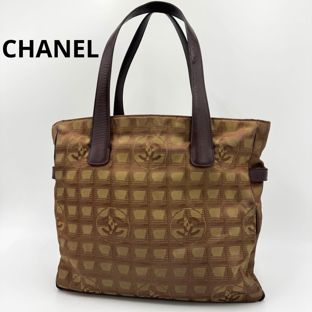 シャネル ニュートラベルGM トートバッグ ショルダーバッグ A4可 カーキ