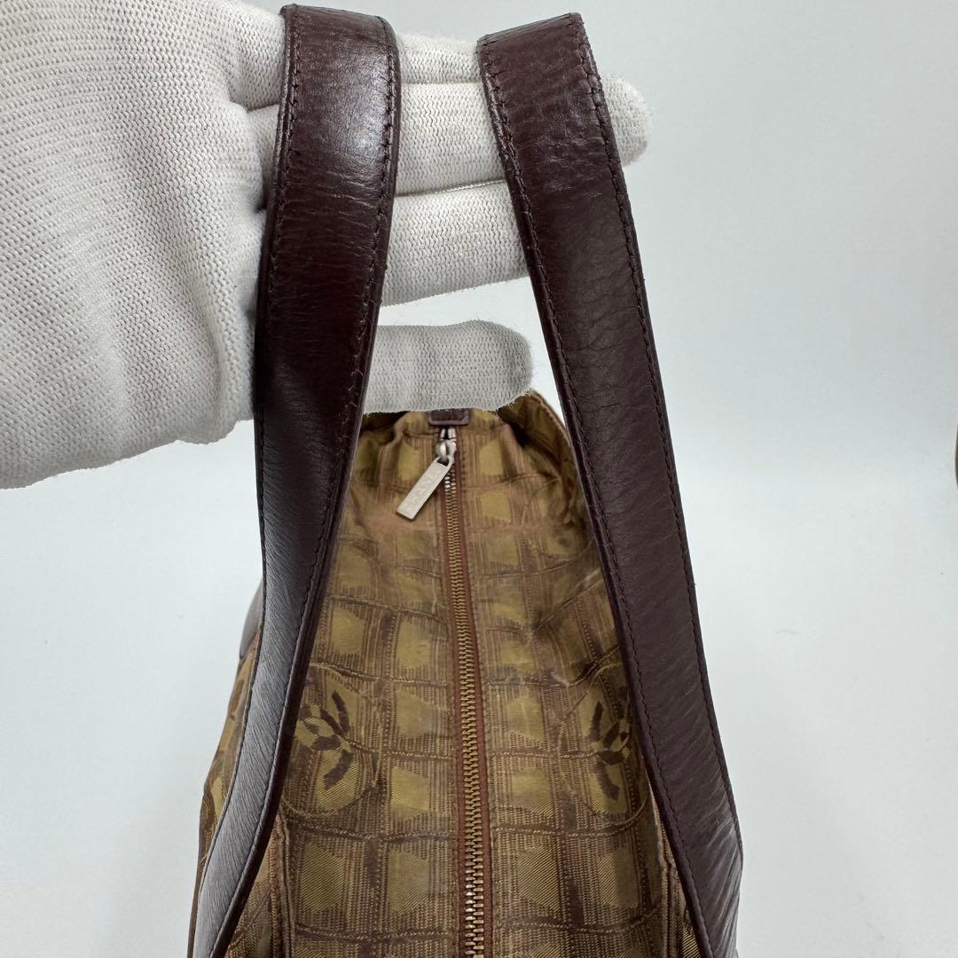 シャネル ニュートラベルGM トートバッグ ショルダーバッグ A4可 カーキ