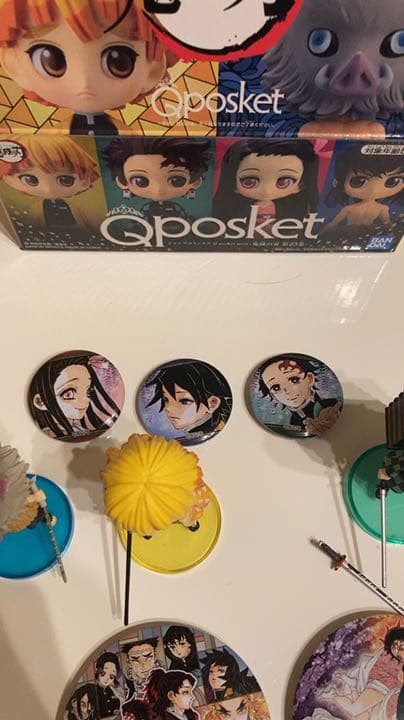 鬼滅の刃の漫画➕フィギュア