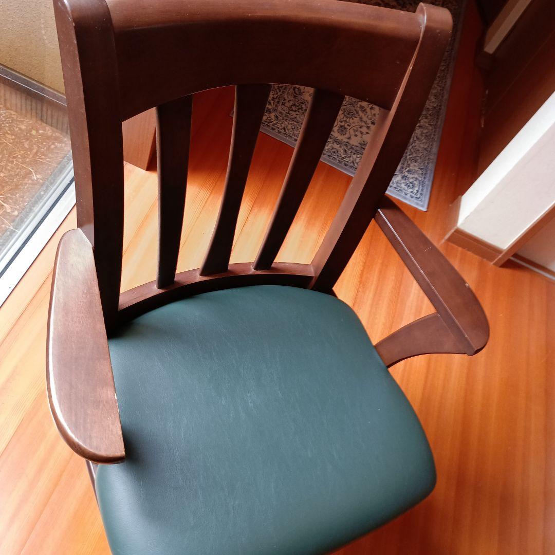 肘掛け付き　回転椅子　1脚 ダイニングチェア①　 ⇨⇨売却期間限定品!!