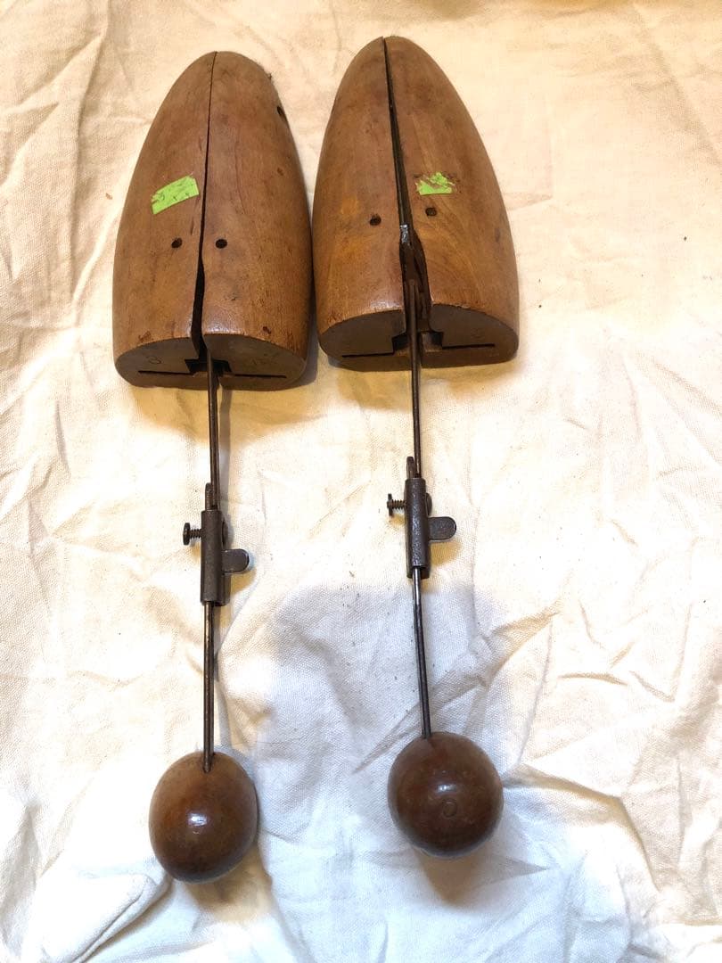 値下げしました。 Alden 909 メダリオンチップ 9半　シューキーパー付