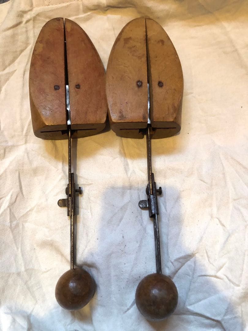 値下げしました。 Alden 909 メダリオンチップ 9半　シューキーパー付