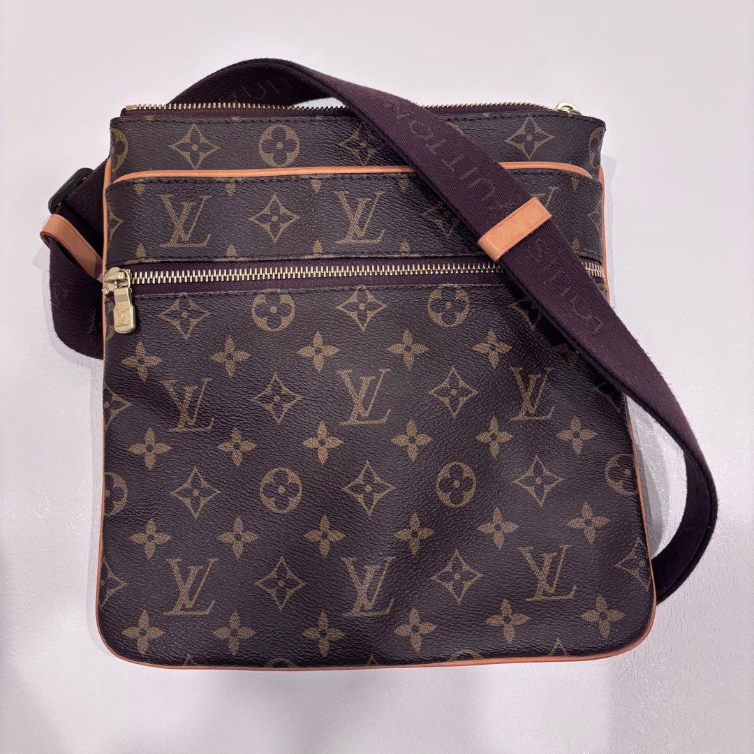 ルイ・ヴィトン　ポシェット・ヴァルミー　モノグラムキャンバス