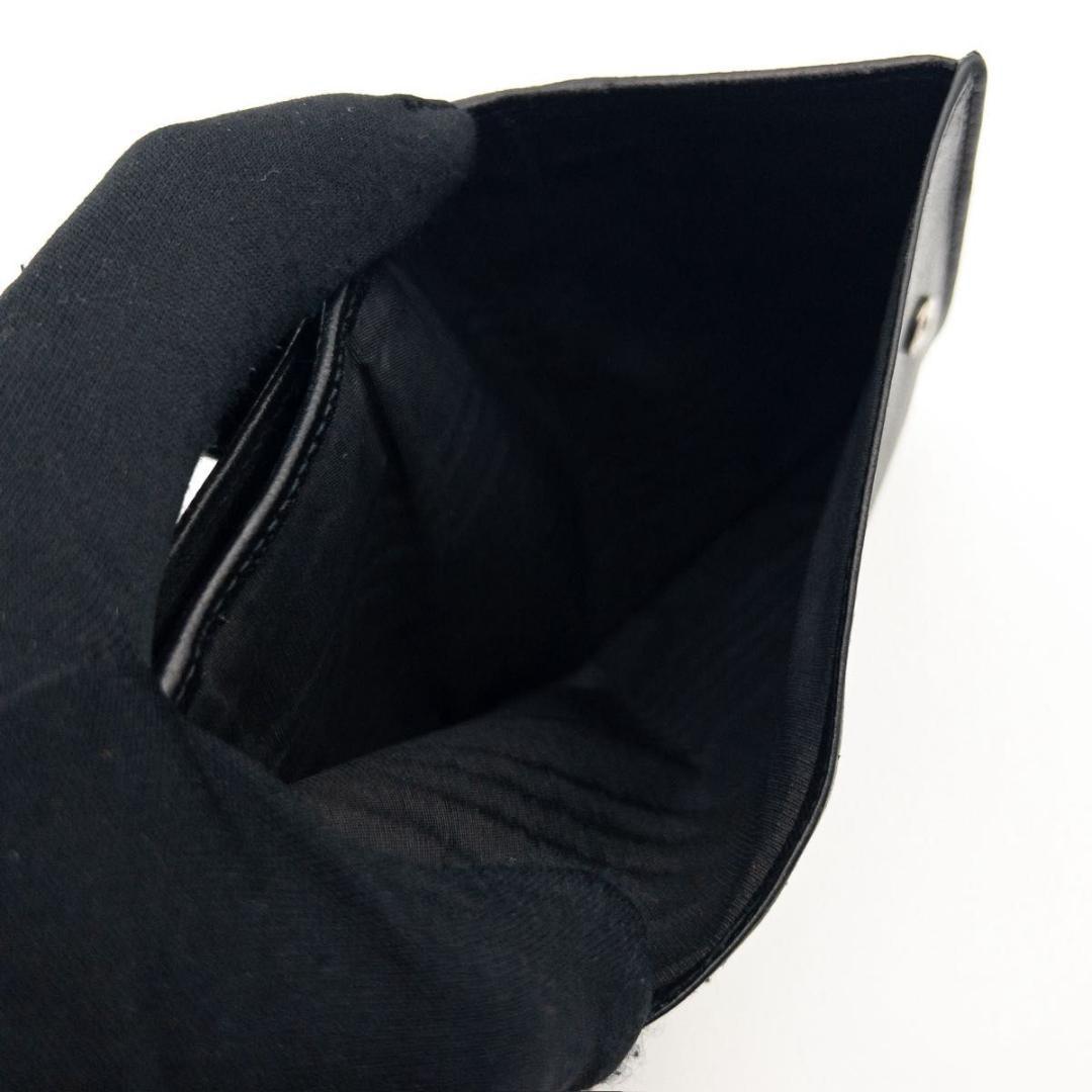 【極美品】PRADA サフィアーノレザー　がま口財布　三角ロゴ　黒　二つ折り財布