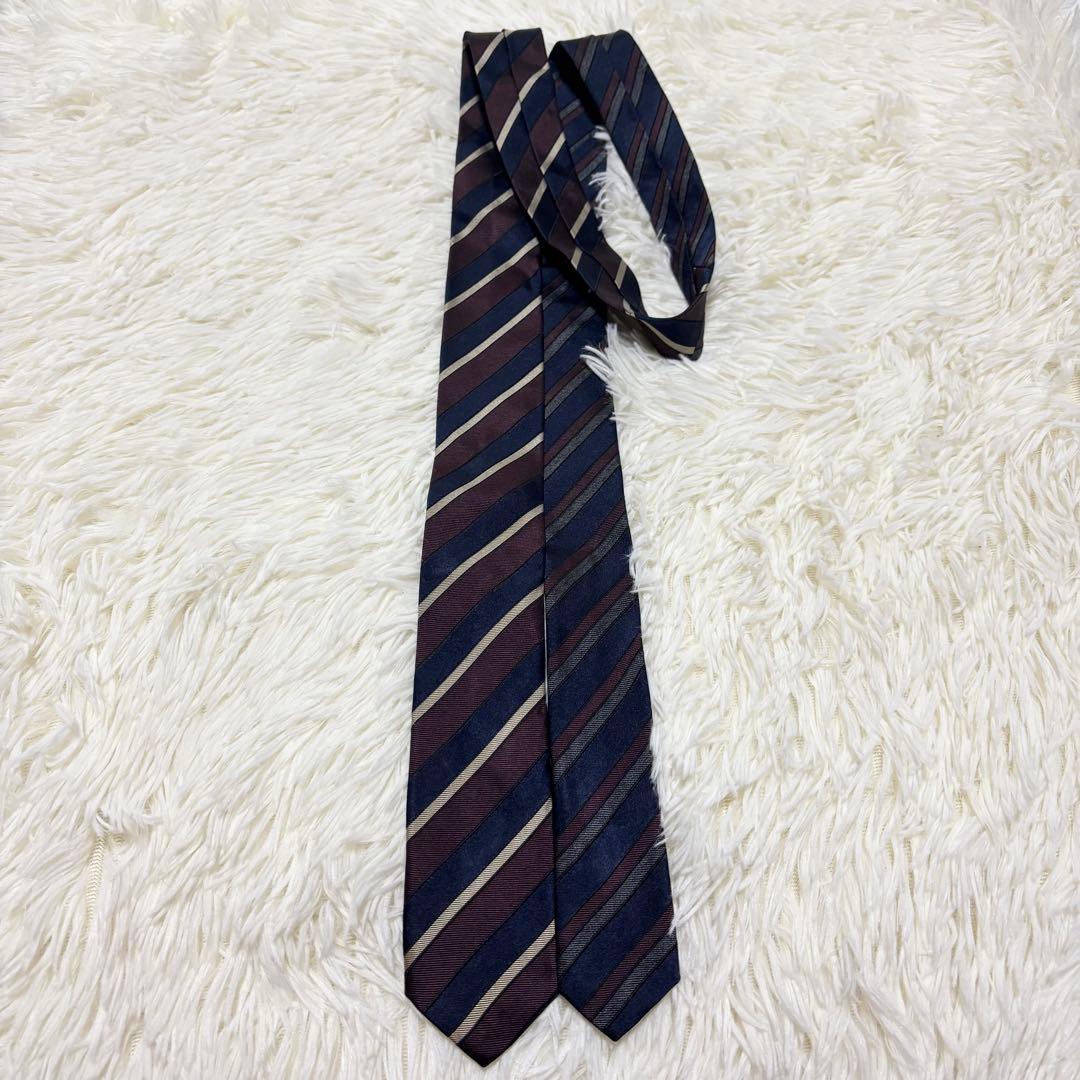 【ほぼ未使用】PRADA ネクタイ　ナロータイ　レジメンタル　ストライプ
