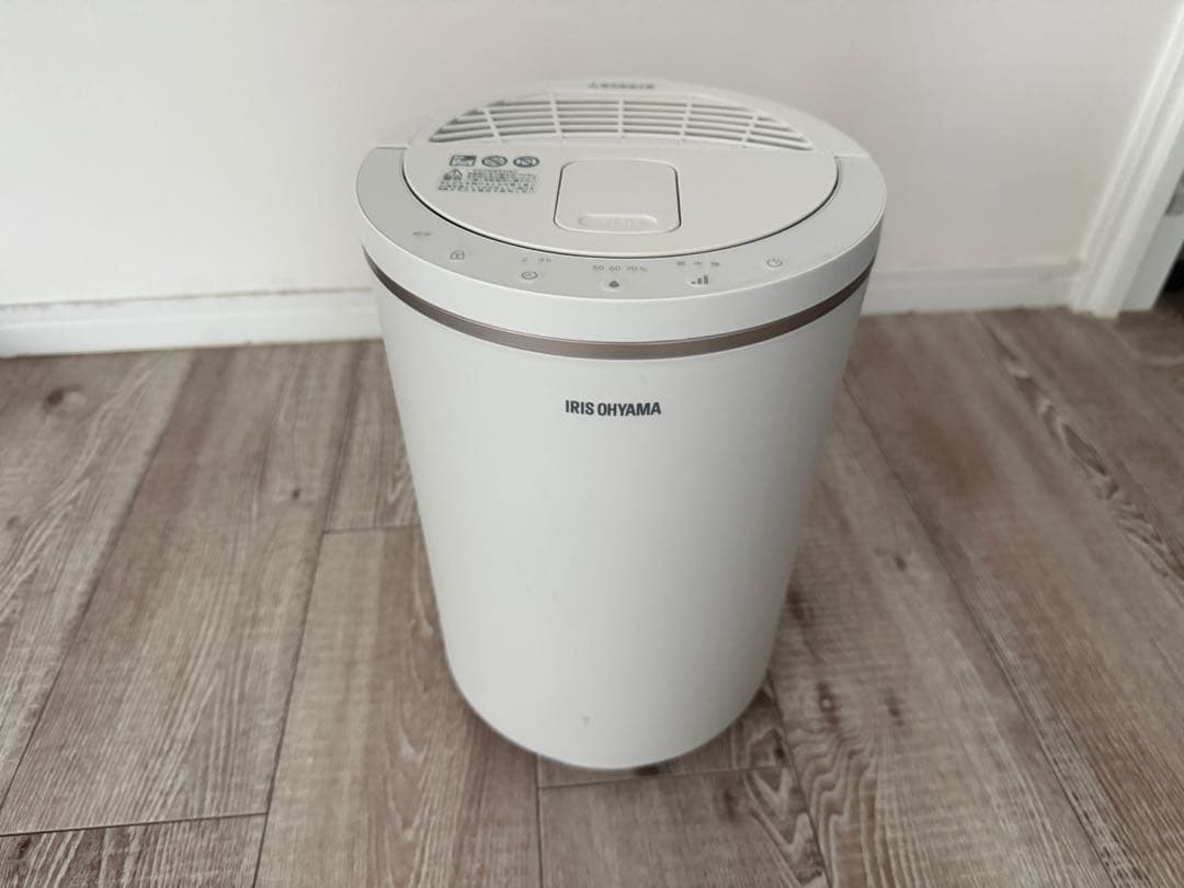 【美品】アイリスオーヤマ スチーム式加湿器 AHM-MH60-W ホワイト