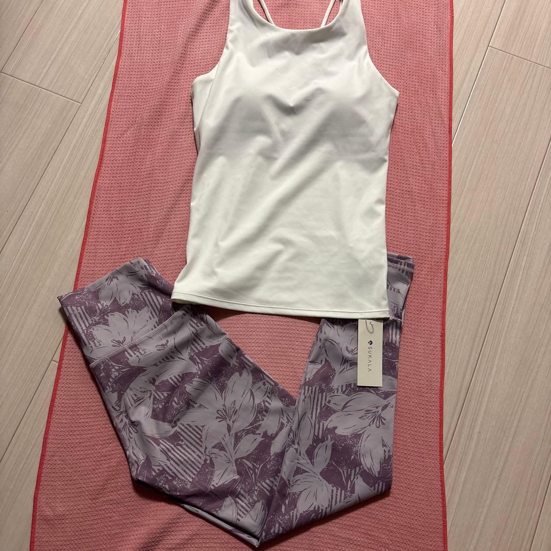こむぎ(^^)②【新品未使用】スカーラヨガウェア　セットアップ　Ｍサイズ