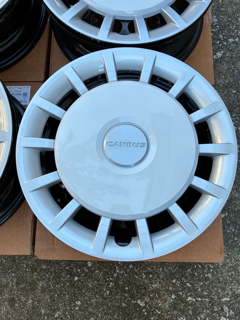 ムーヴキャンバス純正14インチホイール、ホイールキャップ