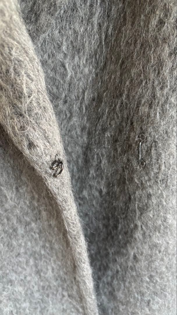 アダムエロペ　ウェーブシャギーミドルコート　ライトグレー