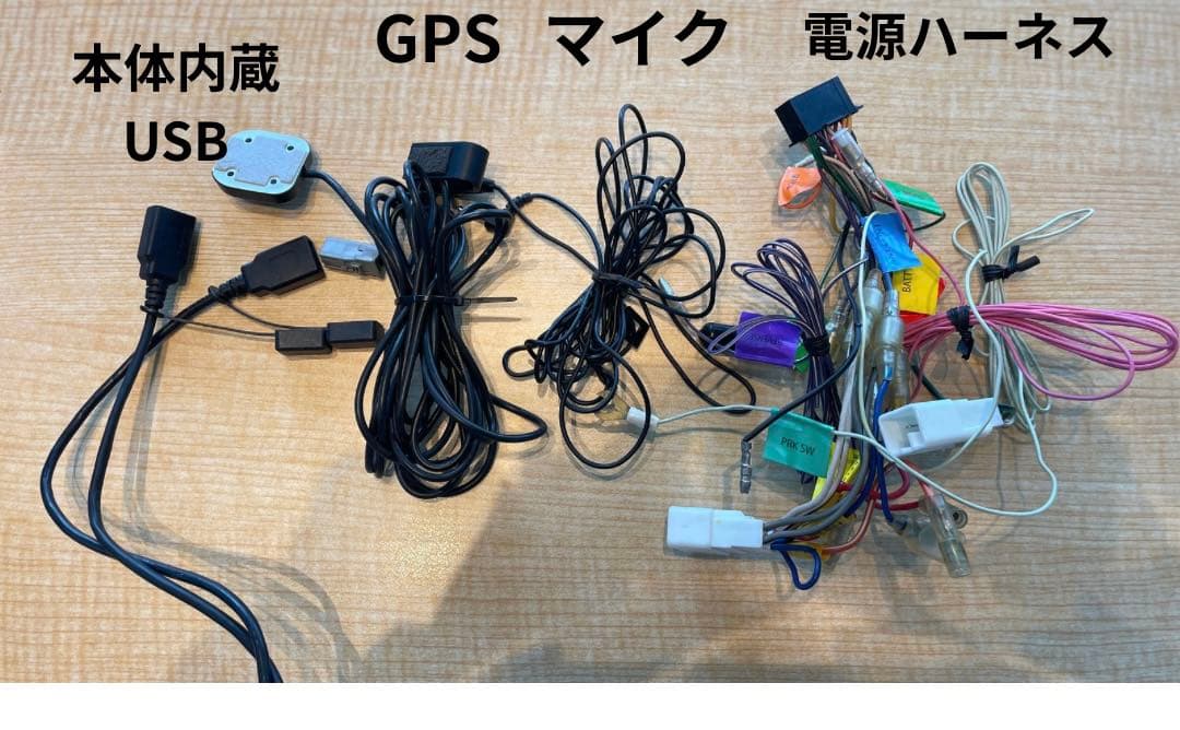 KENWOOD /MDV-D706BT カーナビ（ジャンク品）