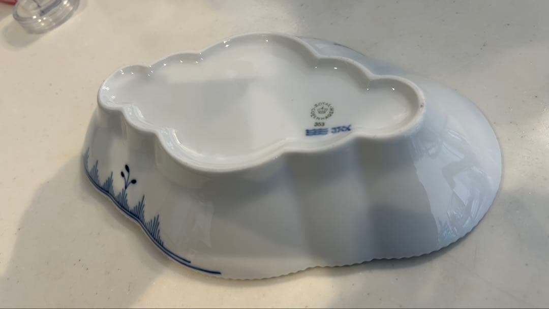 値下げしました！ロイヤルコペンハーゲン オーバルディッシュブルーエレメンツ