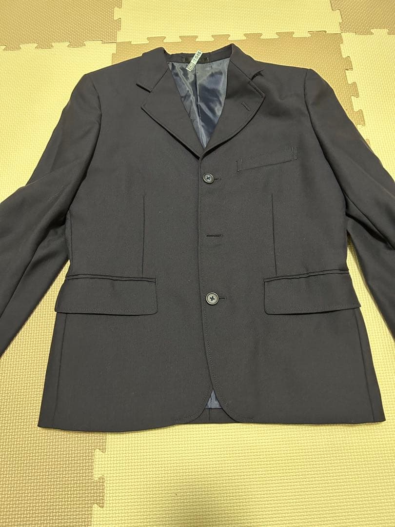 ジェイプレス スーツジャケットとシャツ