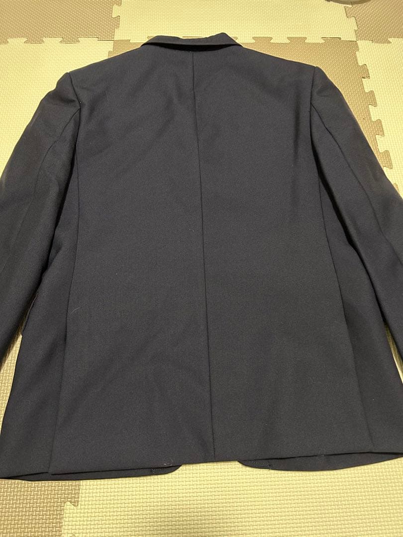 ジェイプレス スーツジャケットとシャツ