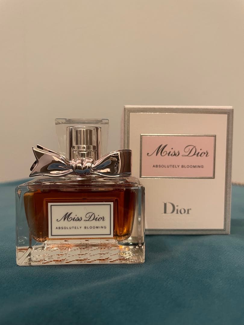 ミスディオール アブソリュートリー ブルーミング 30ml