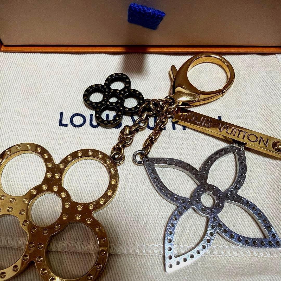 ルイヴィトン　バックチャーム