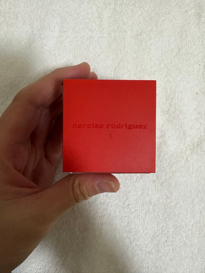 【赤ちゃん猿さま専用】Narciso Rodriguez 香水 レッド