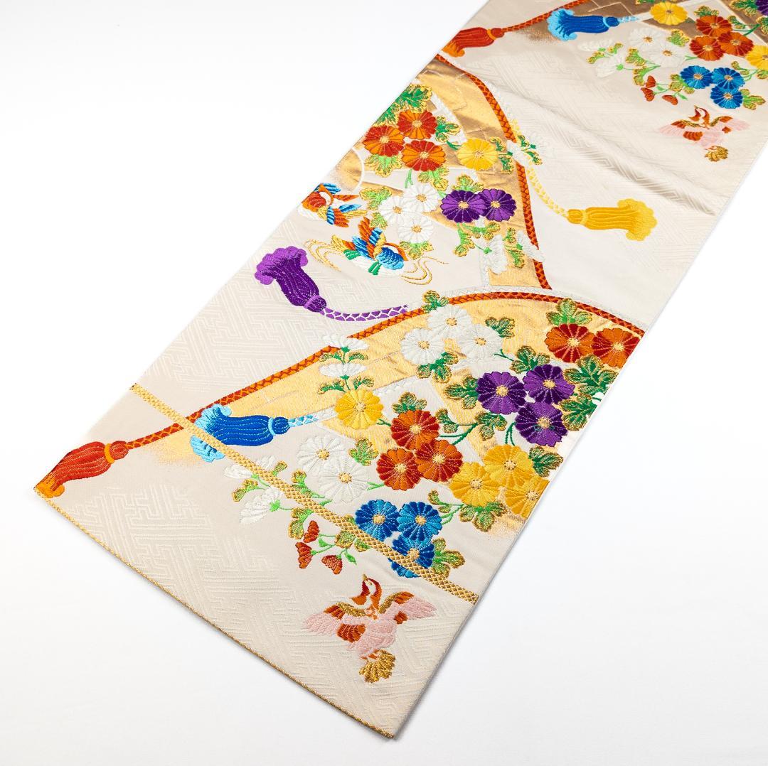 R7SK1314 振袖+帯 2点セット 金彩 草花 豪華 アイボリー 高身長