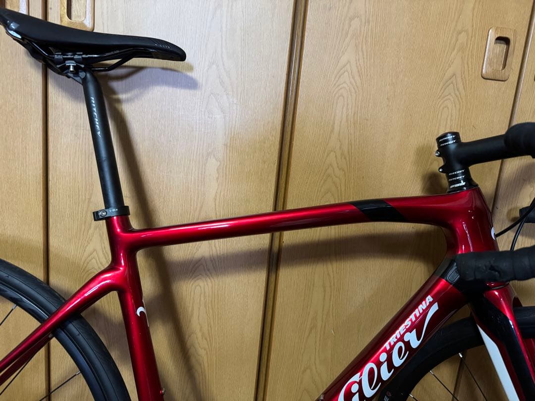 2025年　WILIER GRANTURISMO R TEAM DISC 12速