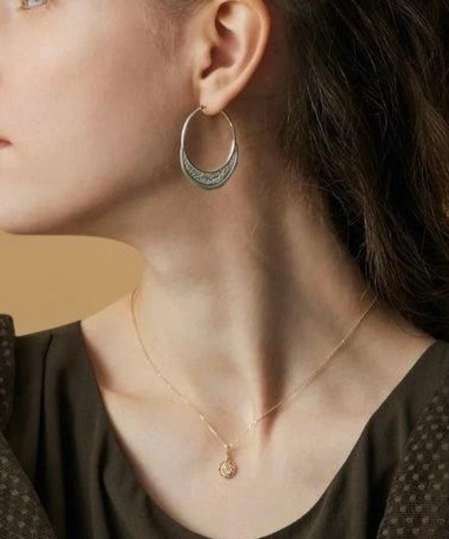 agete アガット◎ K10 モチーフチャーム