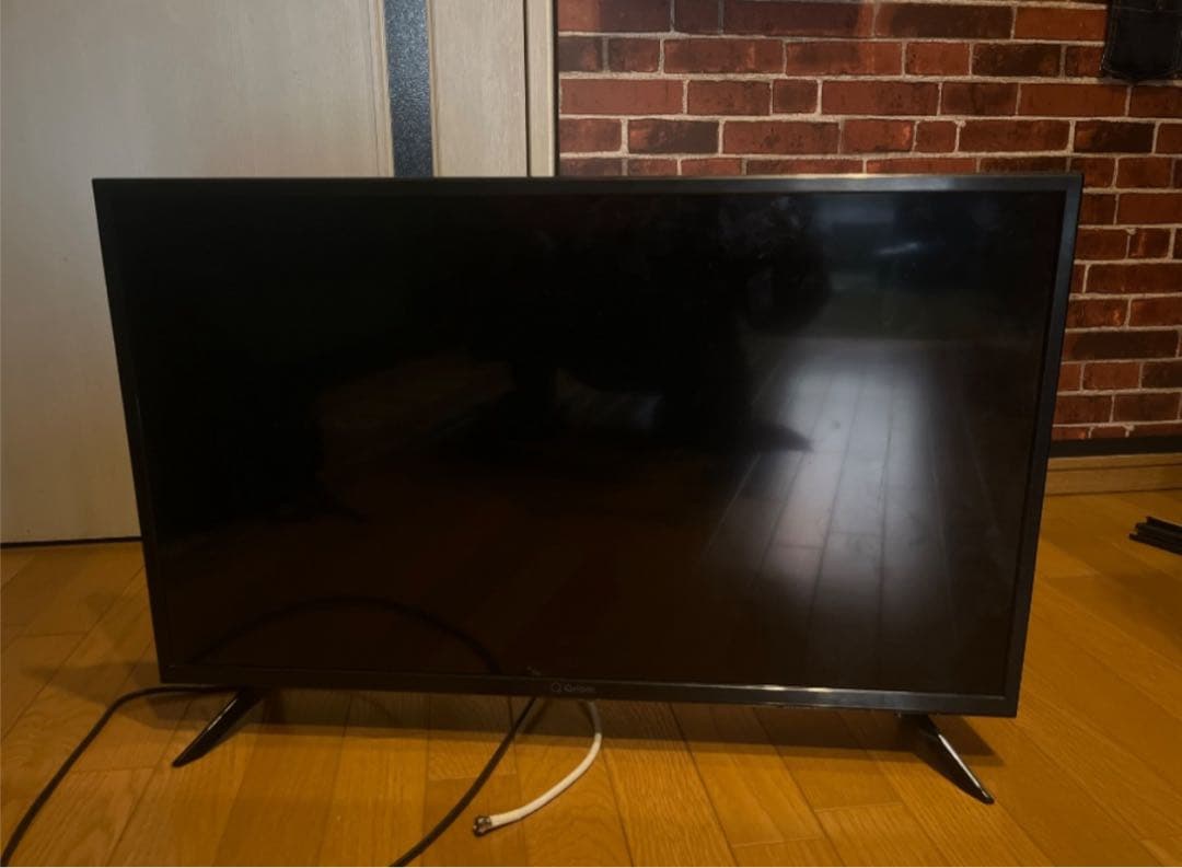 山善QRT-32W2K 32インチ HD液晶テレビ Qriom付属品全て付き