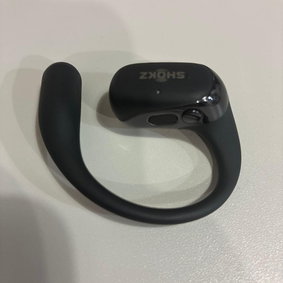 SHOKZ OPENFIT2 ワイヤレスイヤホン　ケース付き