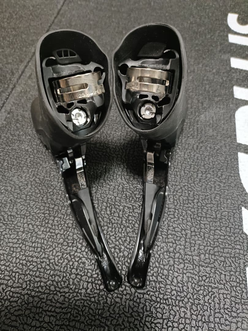 シマノ105　ST-5800　左右セット