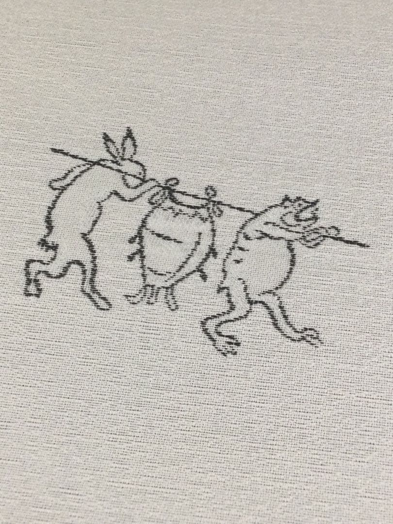 素敵な装い！西陣名古屋帯 綿芯仕立、ガード加工済「鳥獣人物戯画」薄グレー簡易包装