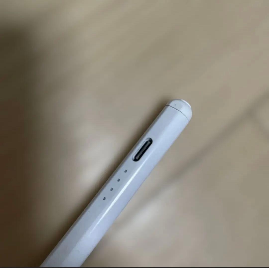 iPad 9.7 インチ 第6世代 - 2018 - Wi-Fi + 4G -