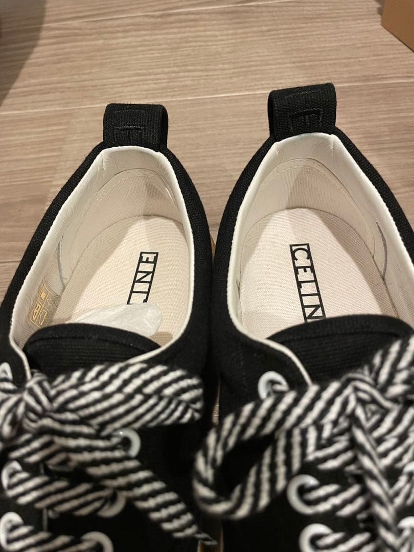 CÉLINE 黒 キャンバス スニーカー