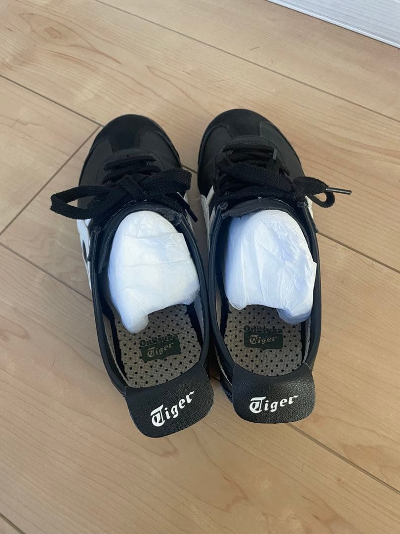 Onitsuka Tiger MEXICO 66 ブラック×ホワイト 24.5