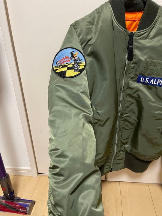 アルファインダストリーズma-1