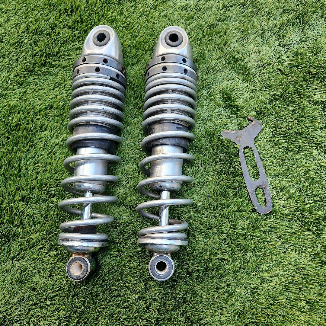 スポーツスター純正サスペンション