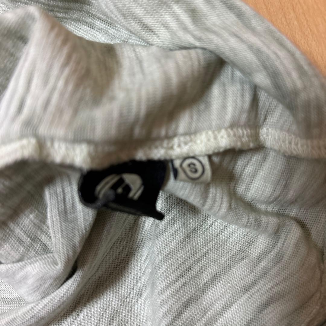 salsation VネックTシャツ　淡グリーン