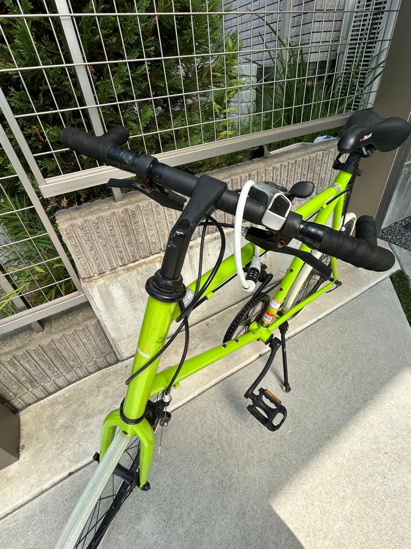 ライムグリーン ミニベロ　ホワイトタイヤ 20インチ ARISE シマノ