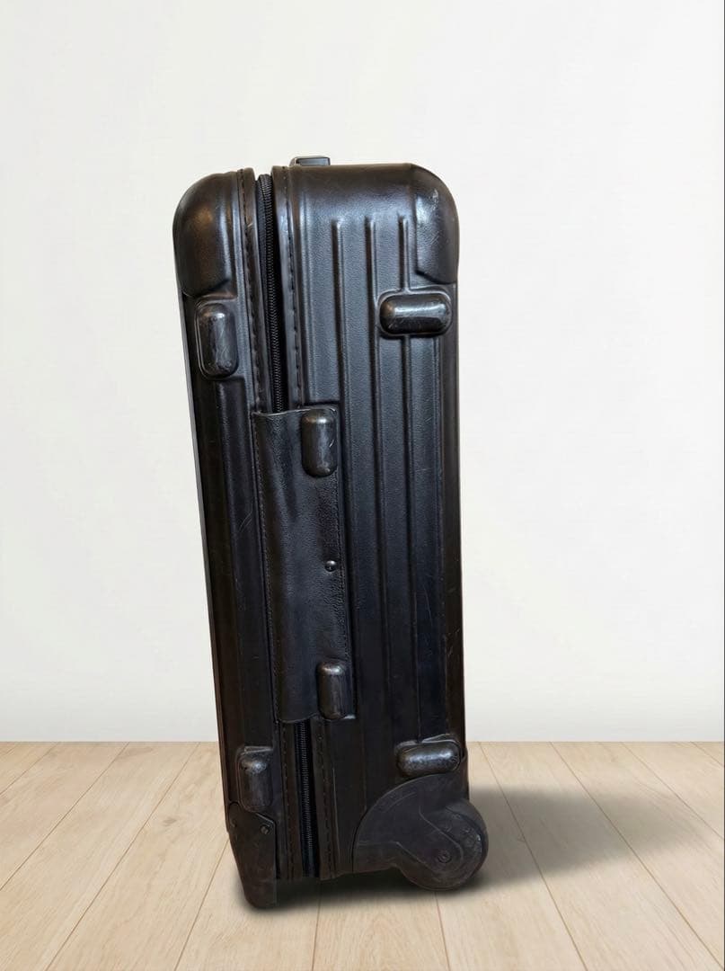 RIMOWA（リモワ） サルサ 2輪 機内持ち込みサイズ / ブラック