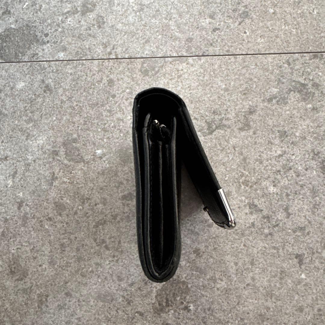 カルティエ　Cartier　財布　黒レザー