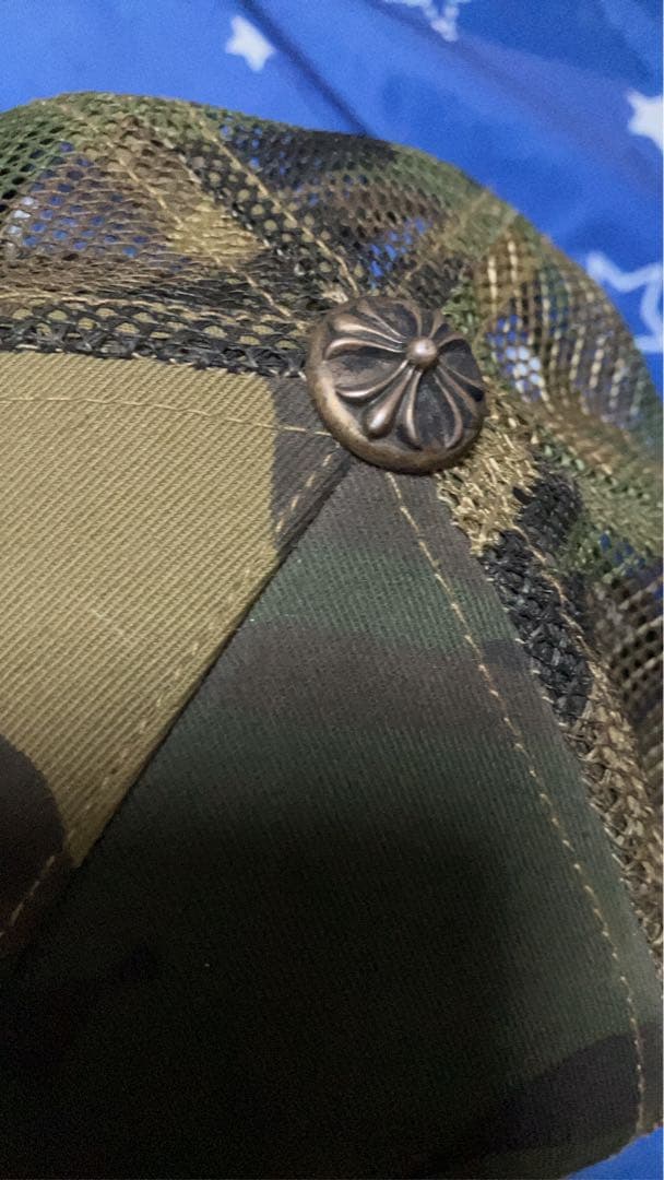 CHROME HEARTS カモフラ トラッカーキャップ