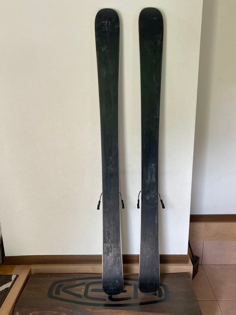 DYNASTER MENACE スキー板 ブラック/イエロー中古