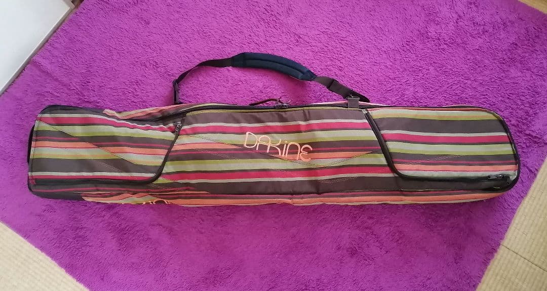 DAKINE オールインワン キャスター付 スノーボード ローラー ボードケース