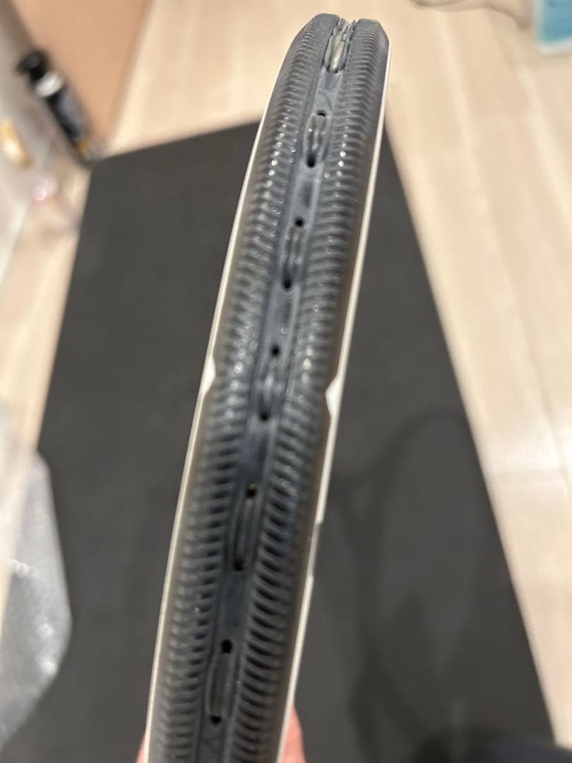 【新品未使用】Babolat ピュアストライク　265g