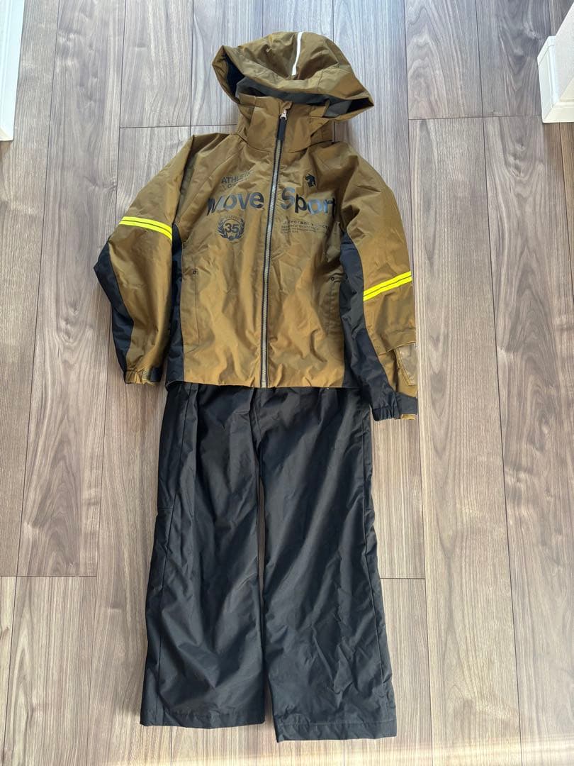 キッズ　スキーウェア　DESCENTE 140