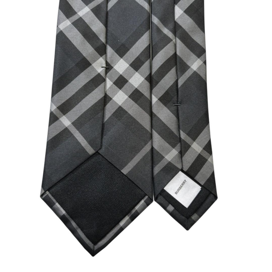 未使用品　バーバリー 現行タグ 7cm ネクタイ 箱付き グレー チェック