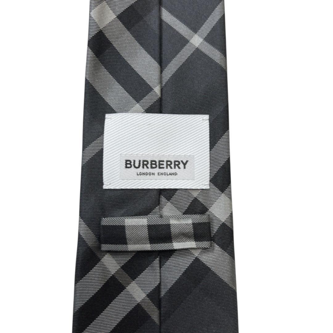 未使用品　バーバリー 現行タグ 7cm ネクタイ 箱付き グレー チェック