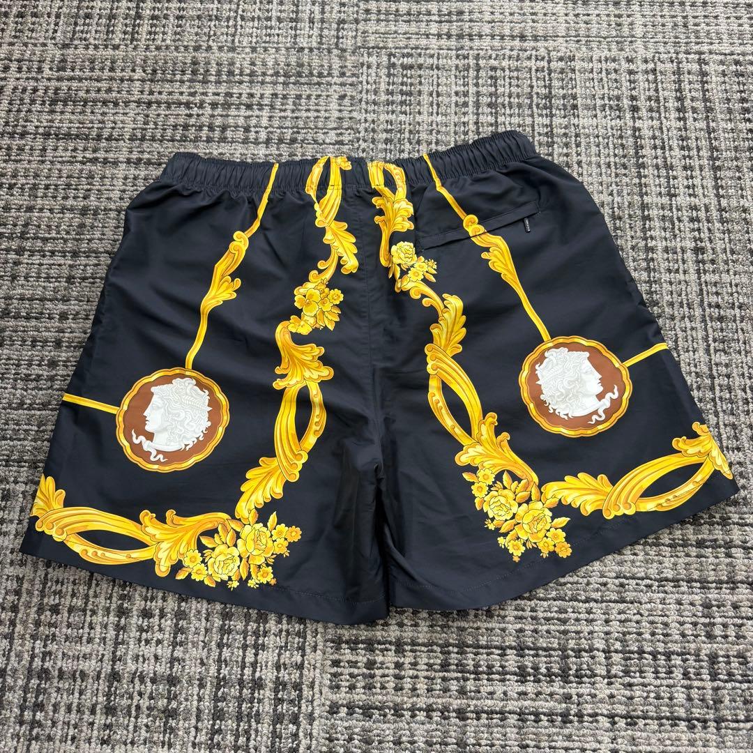 VERSACE ヴェルサーチェ ショートパンツ 48