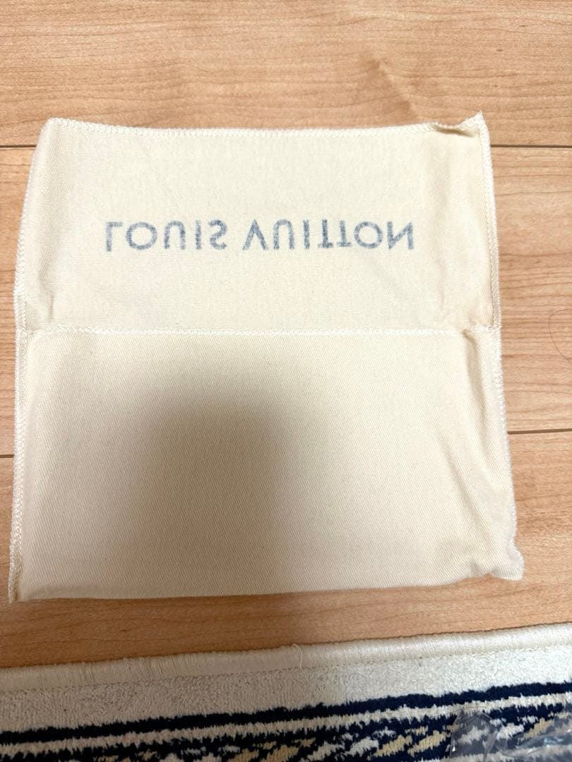 LOUIS VUITTON ルイヴィトン　手袋（ミトン）