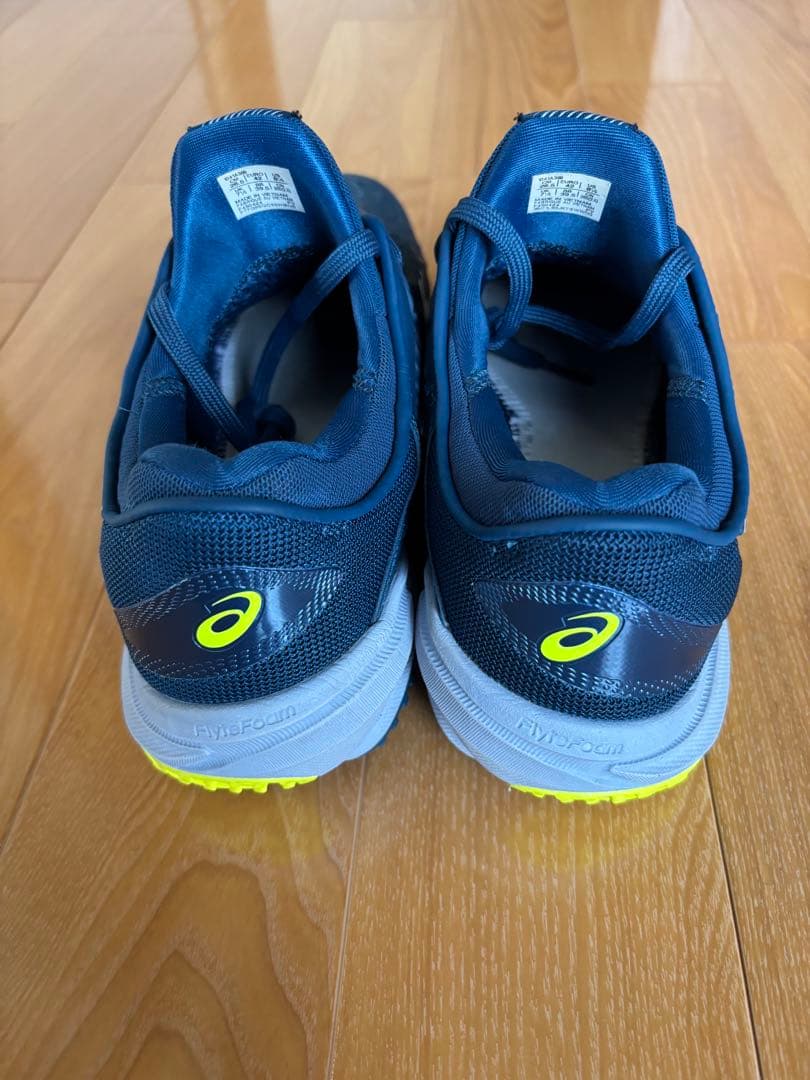 美品アシックス テニスシューズコート FF 3 OC 26.5