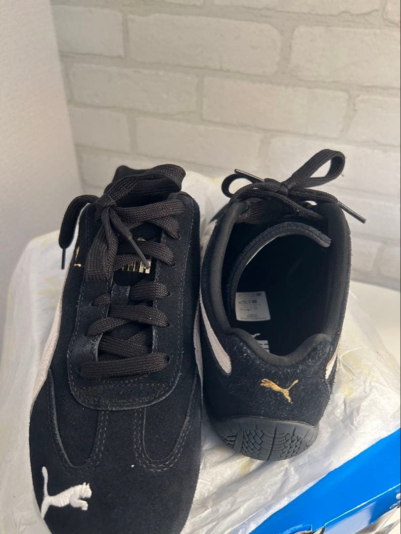 PUMA スピードキャット OG スニーカーユニセックス　ブラックxホワイト