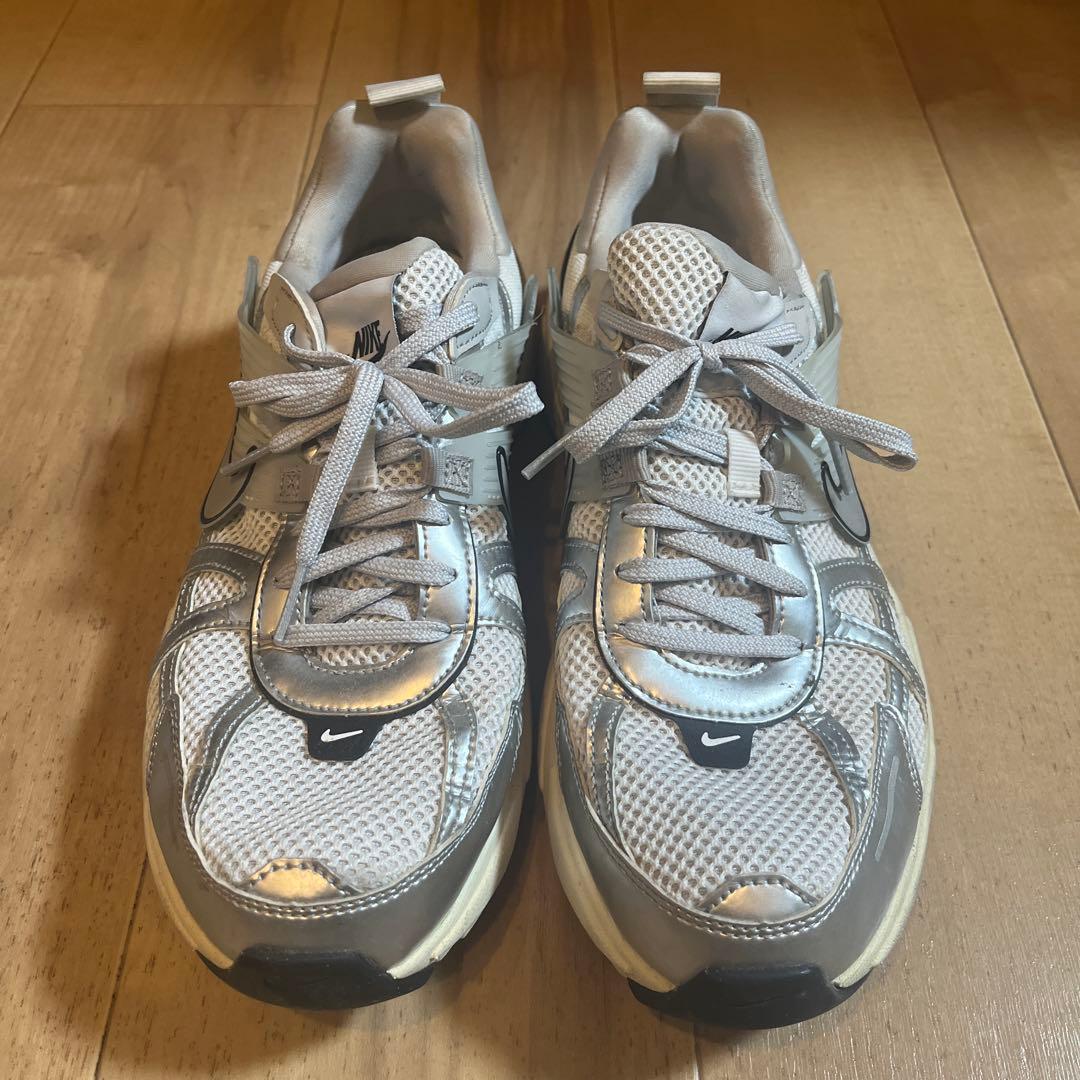 シューズ(男性用) NIKE v2k run