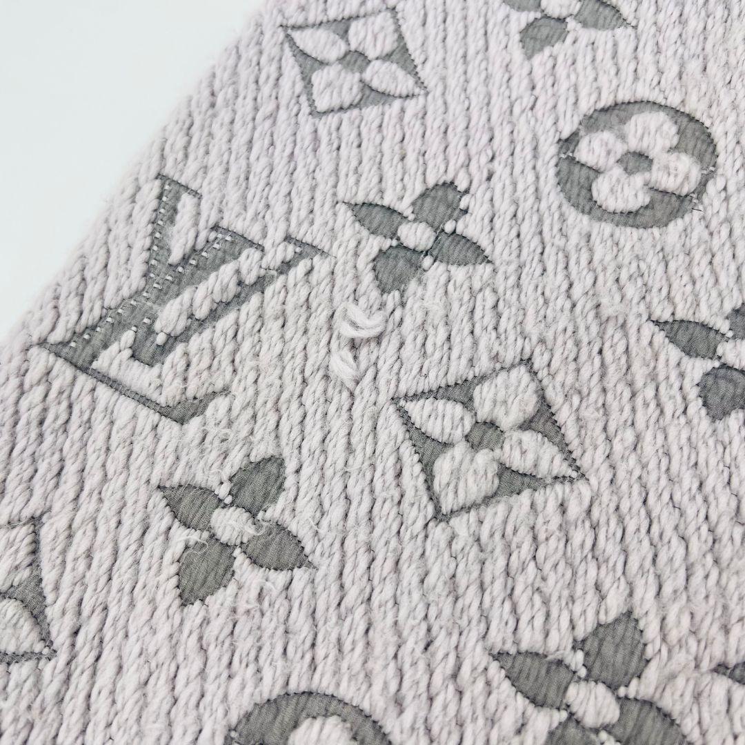 ルイヴィトン M74742　エシャルプ ロゴマニア マフラー グレー ウール